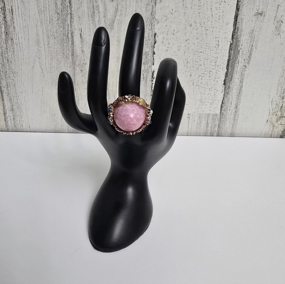 Vintage Hand Painted Pink Egg Adjustable Ring Size 6